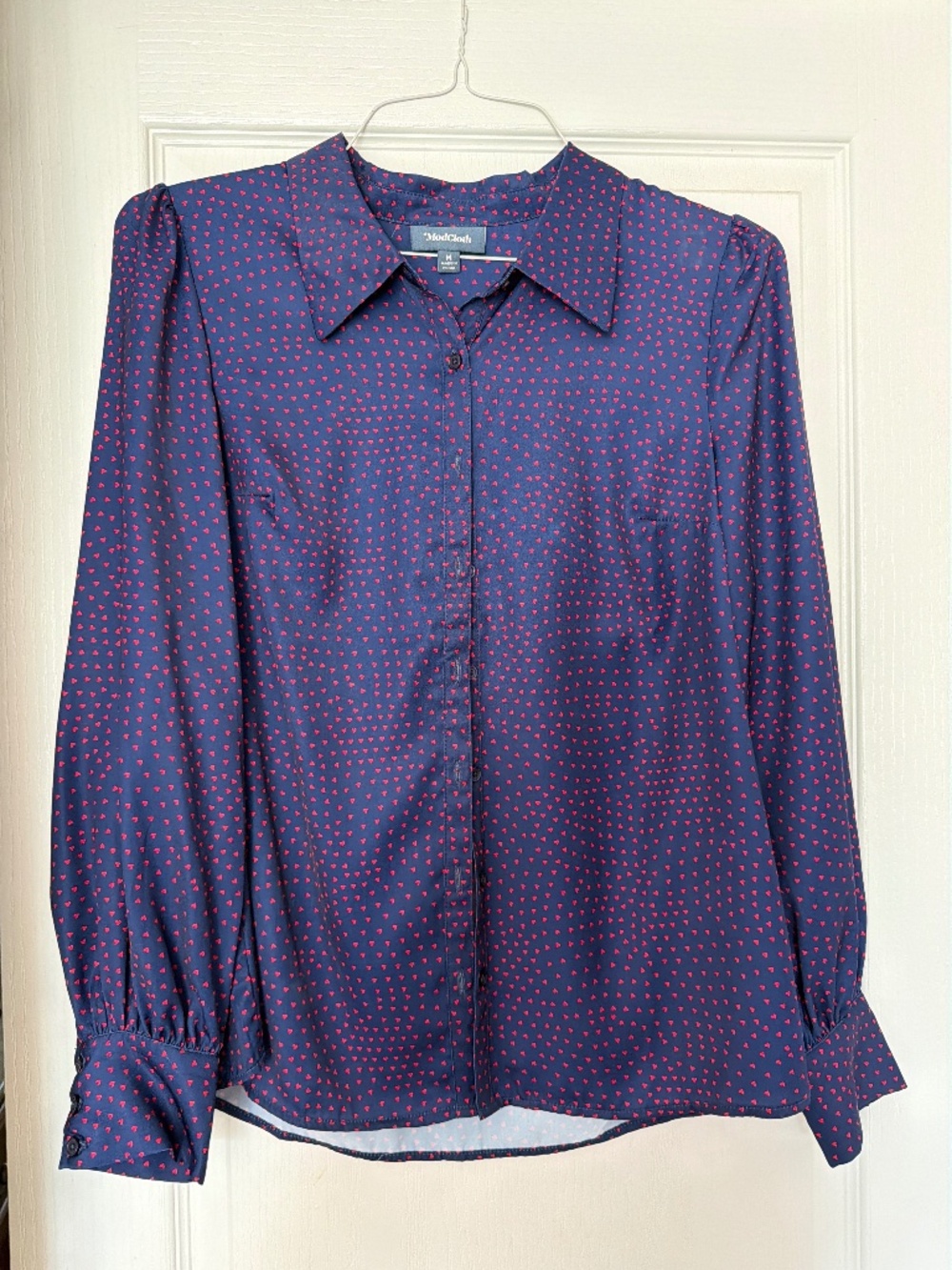 ModCloth Heart Print Button Down Shirt | Size M | Navy Red | Great Condition
